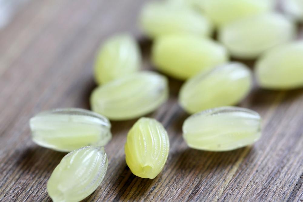Vintage Lemon Chiffon Givre Glass Beads