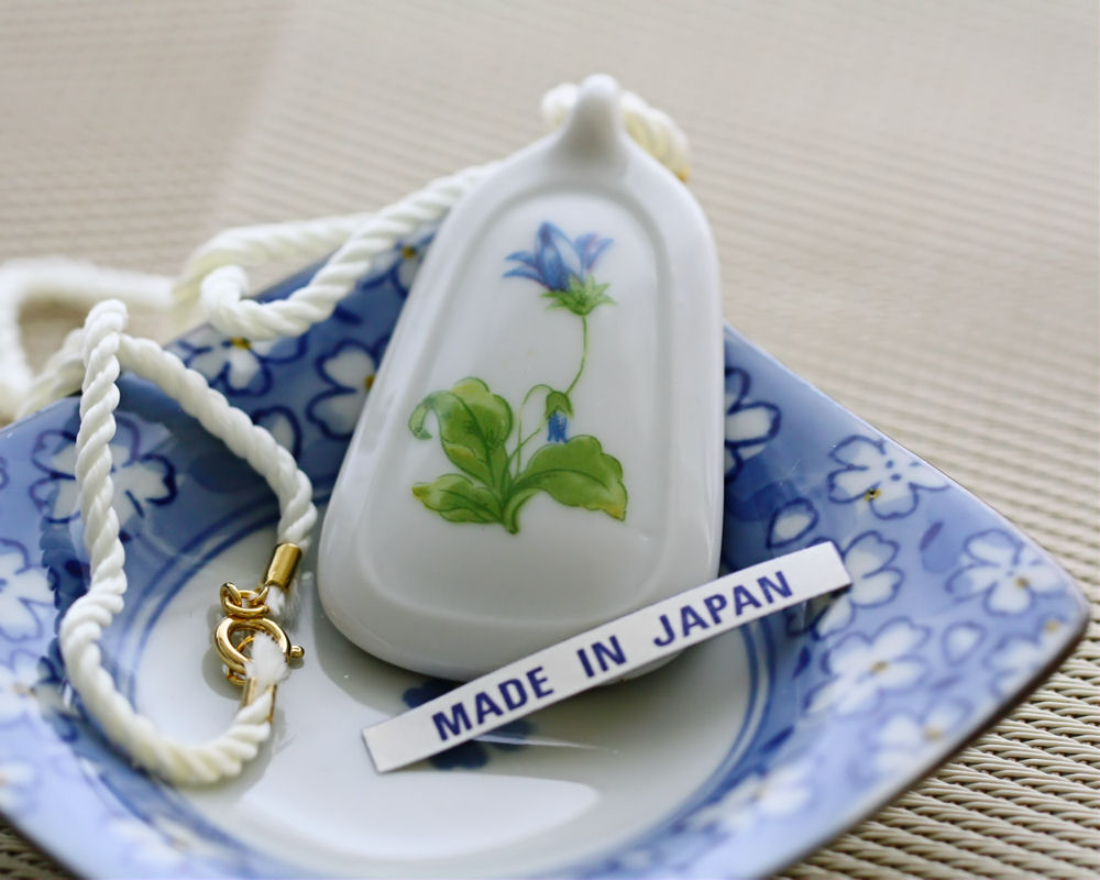 Vintage White Porcelain Flower Pendant With Silk Cord Necklace